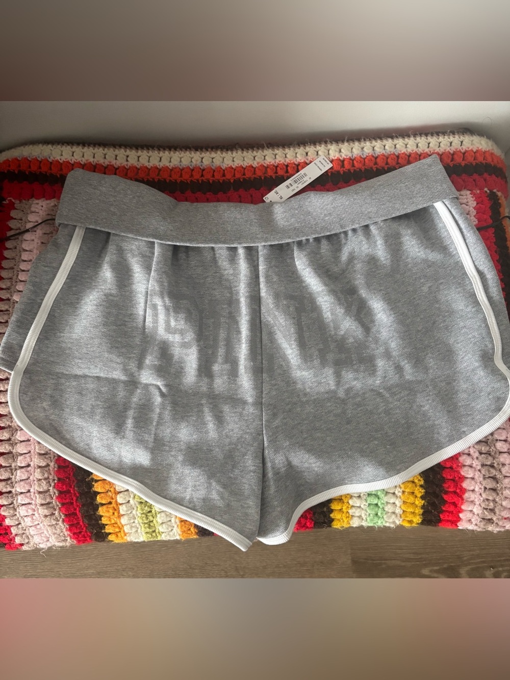 PINK VS lounge shorts XL NWT
